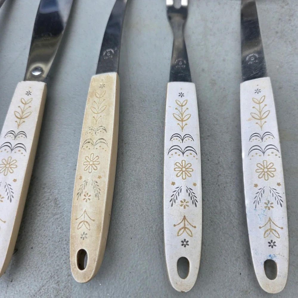 Vintage Ekco Flint 6pc Kitchen Utensil Set Floral Wheat Melamine Handles USA